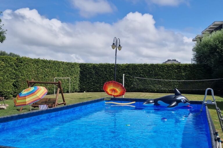 Basen - Villa Dora Mielno